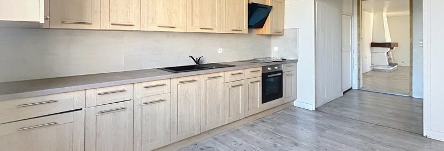 Maison 6 Pièces 201 m² à vendre à Saint-Aigulin (17360)