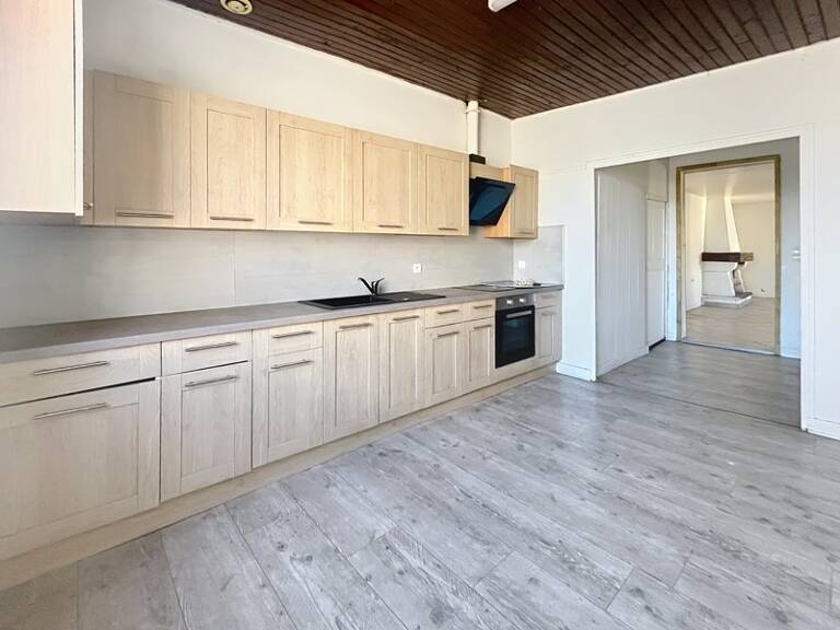 Maison de bourg de 6 pièces principales — photo 1
