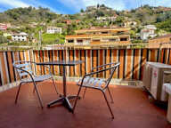 Menton spacieux 2 pièces traversant de 47m2 avec terrasse et — photo 3