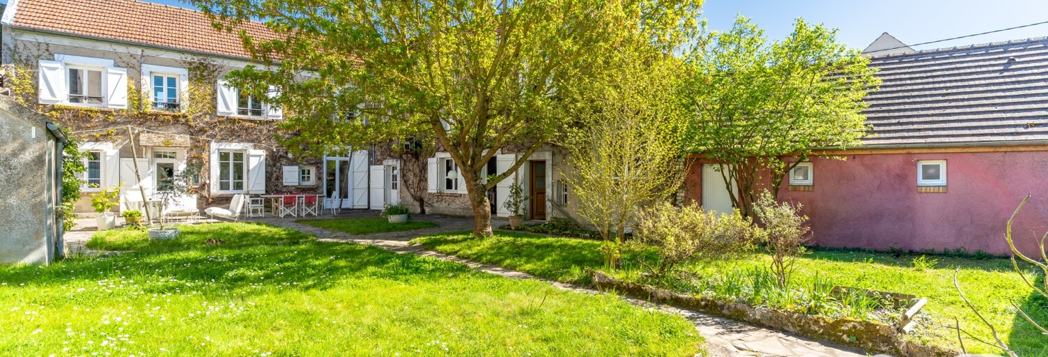 Maison 9 Pièces 212 m² à vendre à Vert (78930)