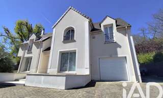 Maison 7 Pièces 172 m² à vendre à La Ville-du-Bois (91620)