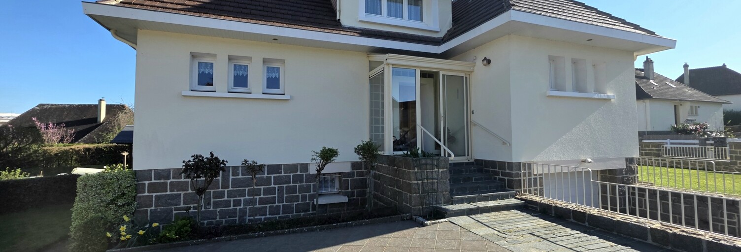 Maison 5 Pièces 133 m² à vendre à Agneaux (50180)