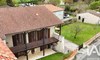 Maison 5 Pièces 138 m² à vendre à Agris (16110)