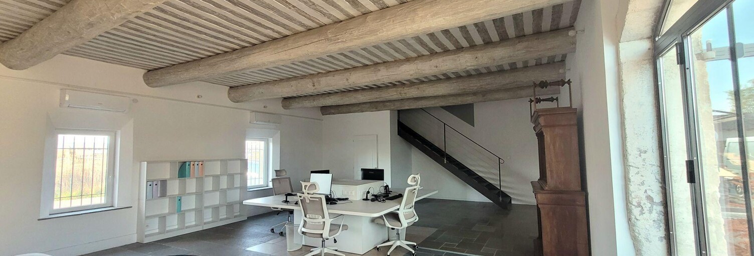 Commerce  121 m² à louer à L'Isle-sur-la-Sorgue (84800)