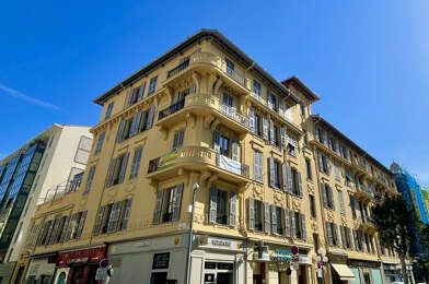 Appartement 4 pièces 2559 €