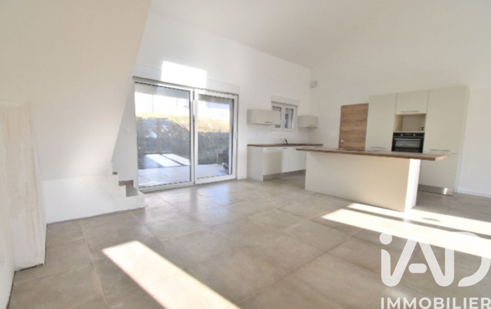 Vente Maison/villa 5 pièces - Photo 2