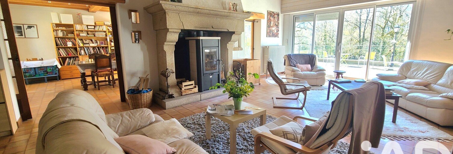 Maison 9 Pièces 360 m² à vendre à Corcoué-sur-Logne (44650)