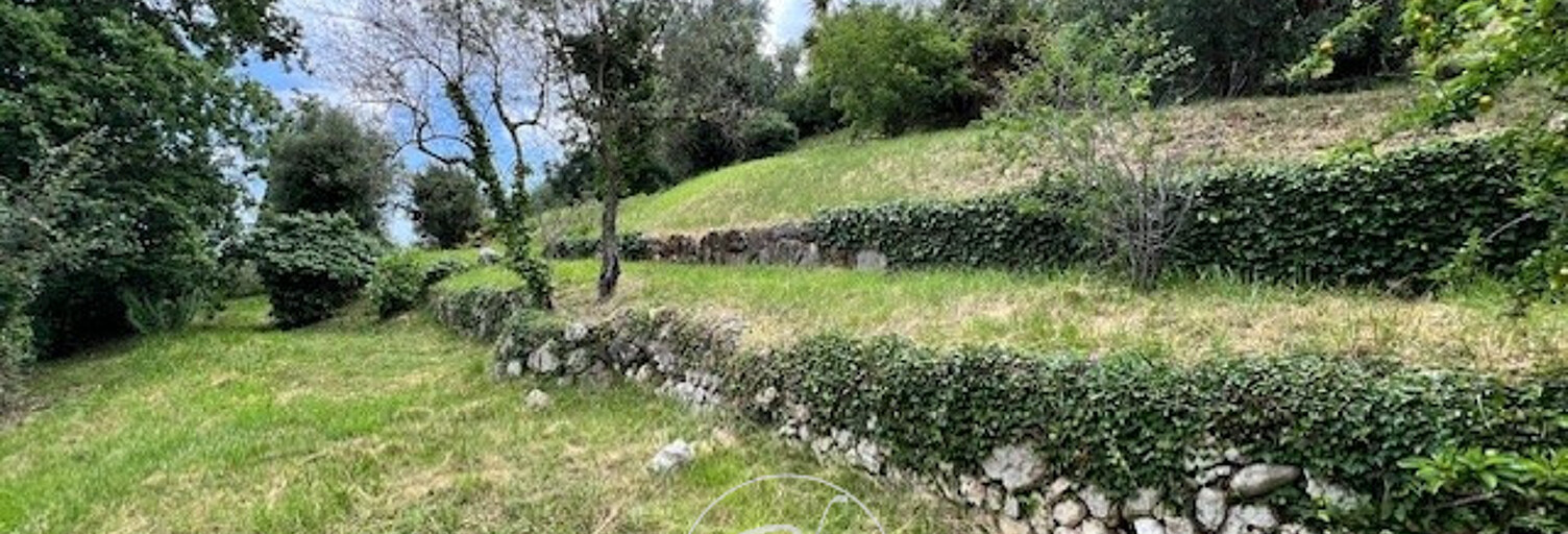 Terrain  1028 m² à vendre à Gattières (06510)