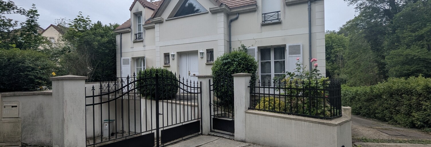 Maison 6 Pièces 138 m² à vendre à Jouars-Pontchartrain (78760)