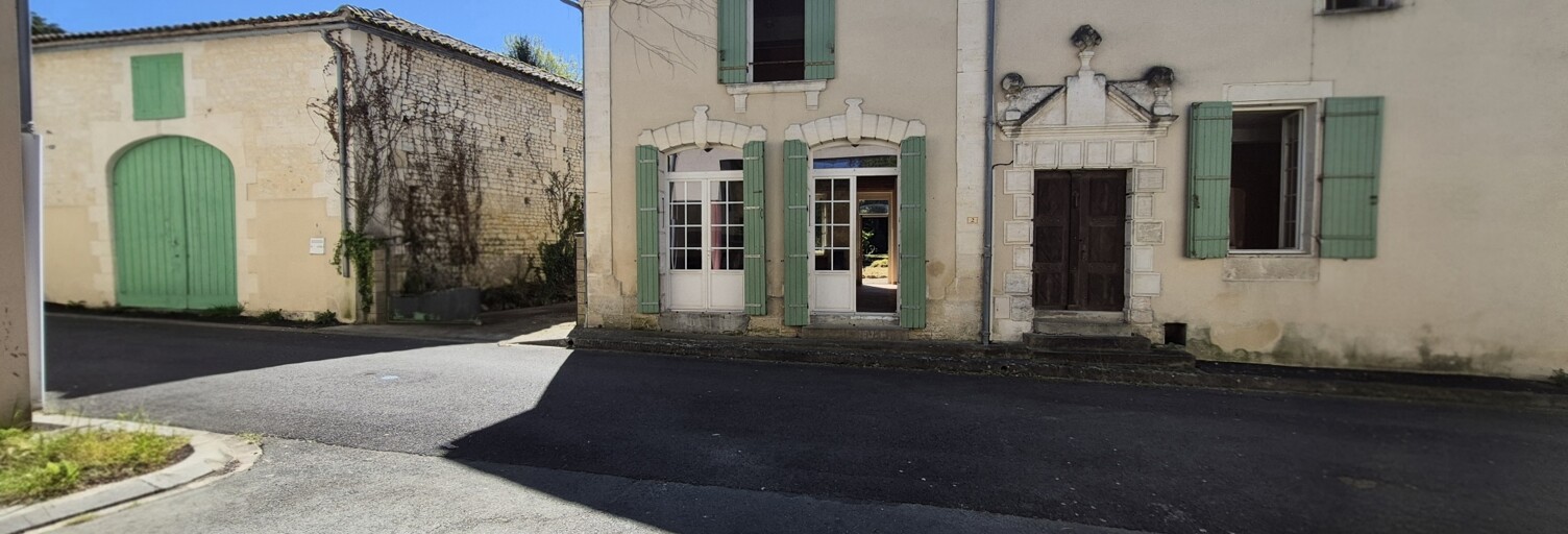 Maison 8 Pièces 188 m² à vendre à Ozillac (17500)