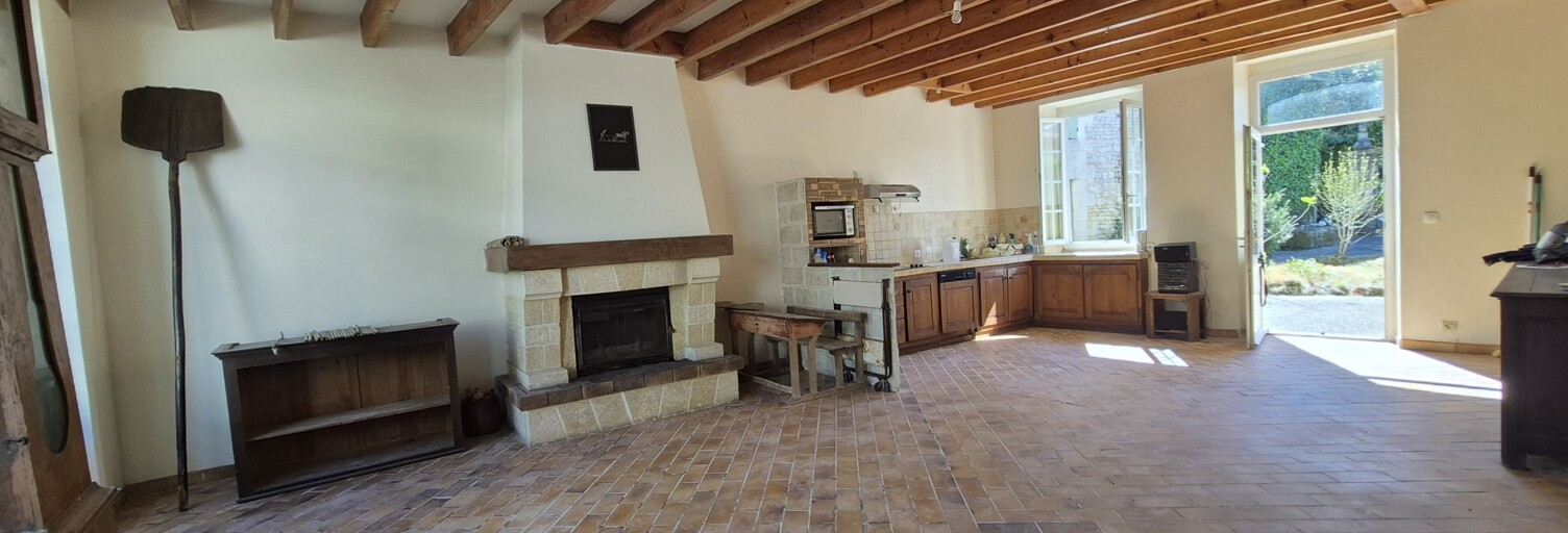 Maison 8 Pièces 188 m² à vendre à Ozillac (17500)