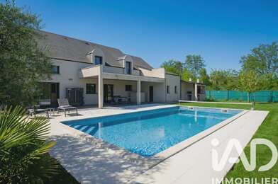 Maison 7 pièces 697000 €