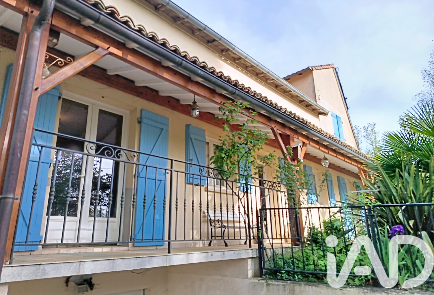 Vente Maison/villa 8 pièces — photo 1