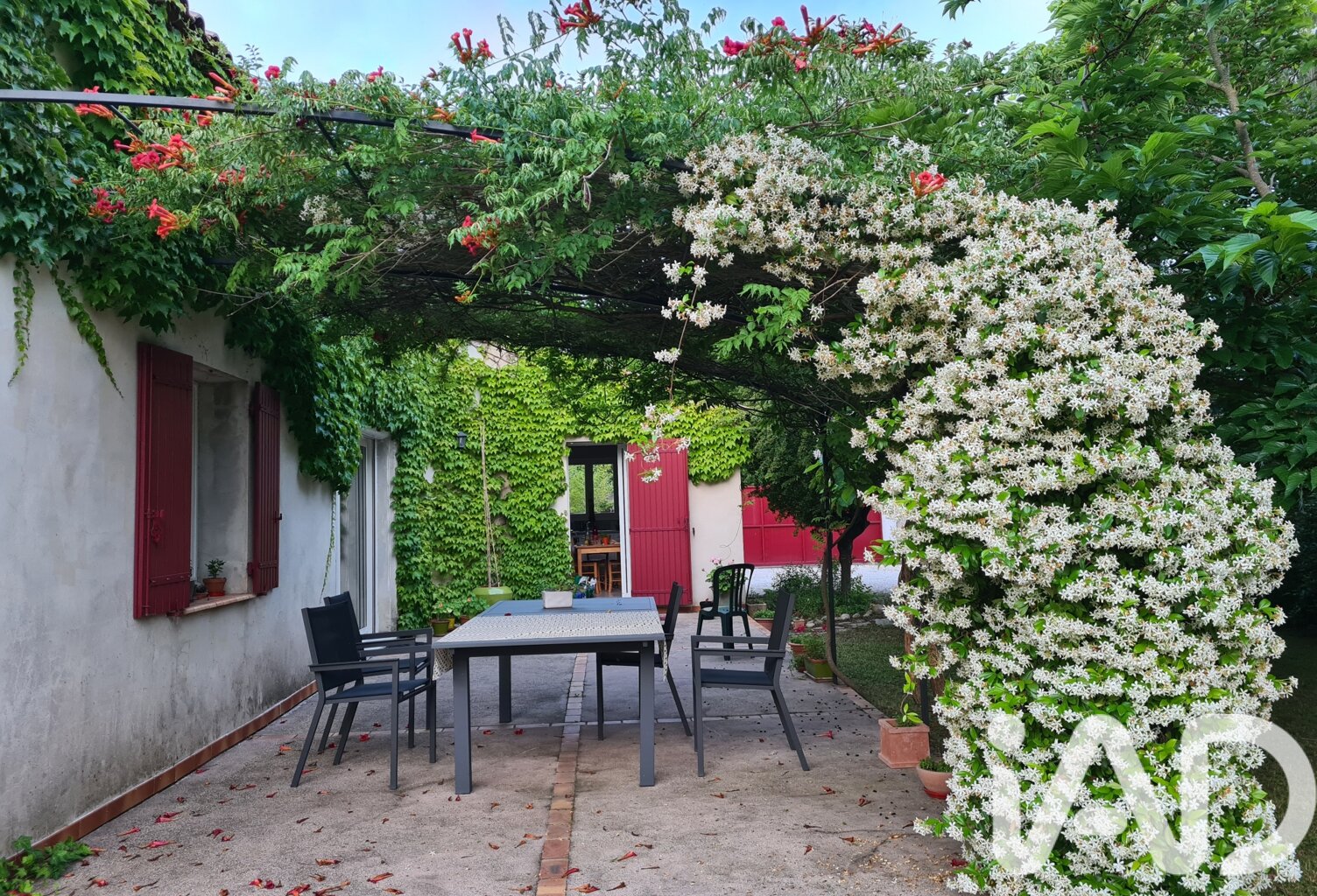 Vente Maison/villa 8 pièces — photo 1