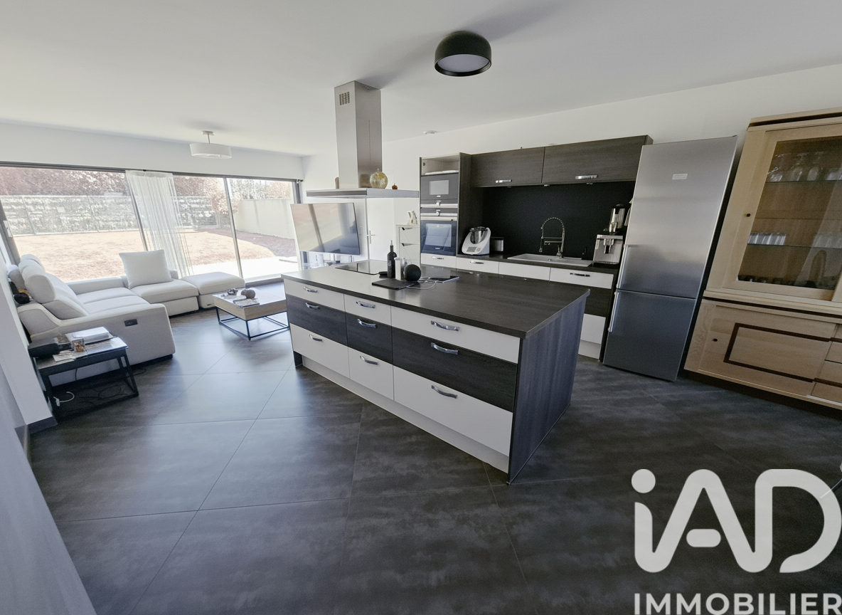 Vente Maison/villa 6 pièces - Photo 2
