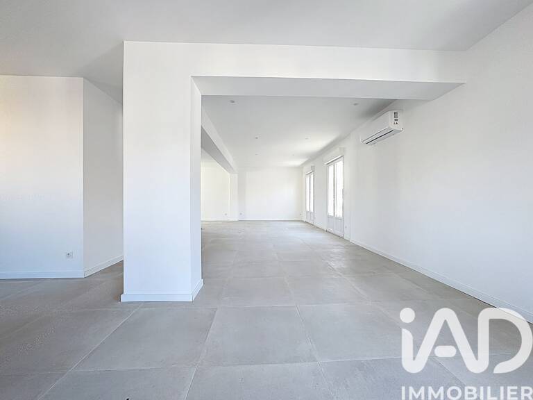 Vente Immeuble 240 m&sup2; — photo 1