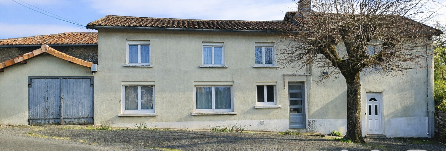 Maison 5 Pièces 118 m² à vendre à Les Pins (16260)