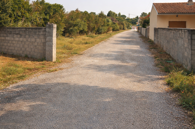 Terrain  230000 €