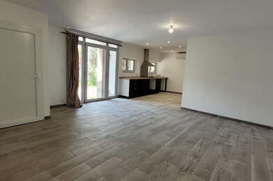 Appartement 3 pièces 985 €