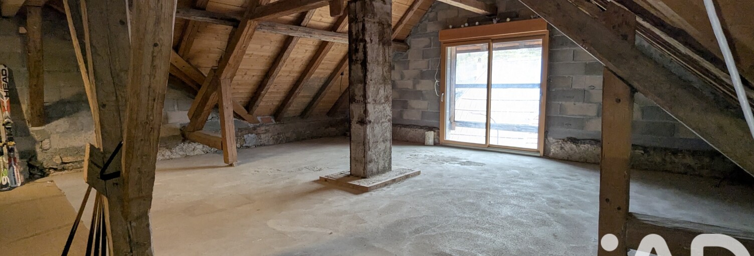 Appartement 1 Pièce 100 m² à vendre à Rochejean (25370)