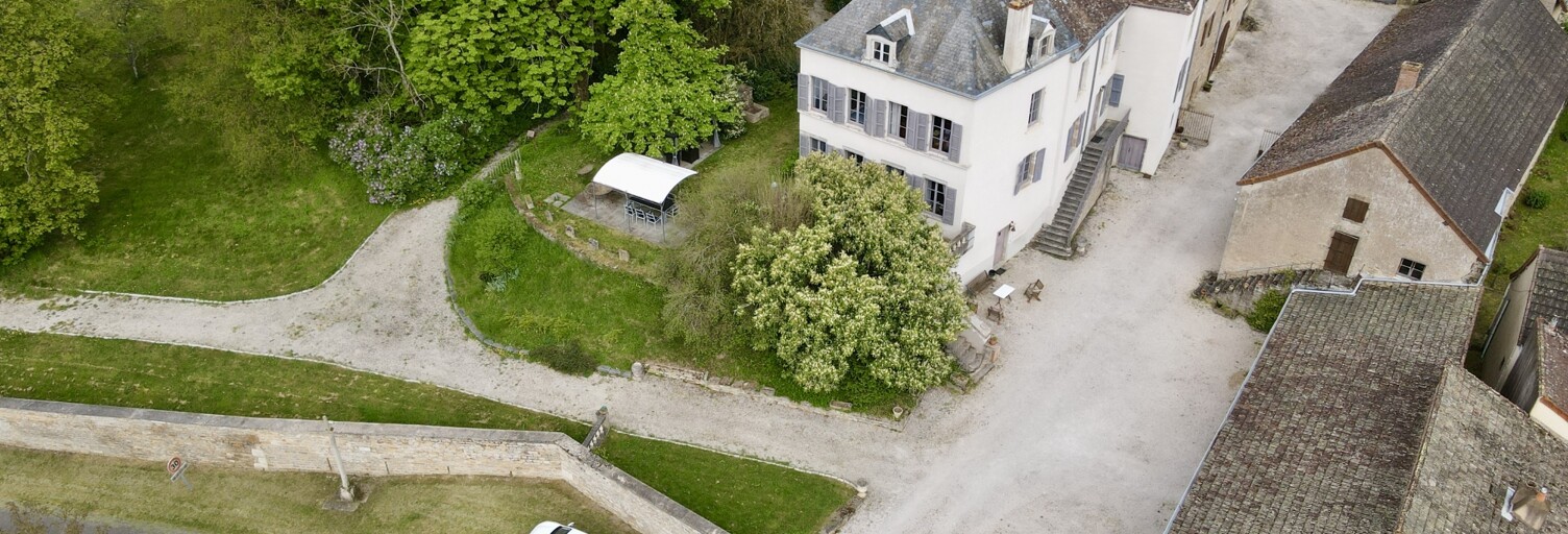 Maison 12 Pièces 380 m² à vendre à Charrecey (71510)