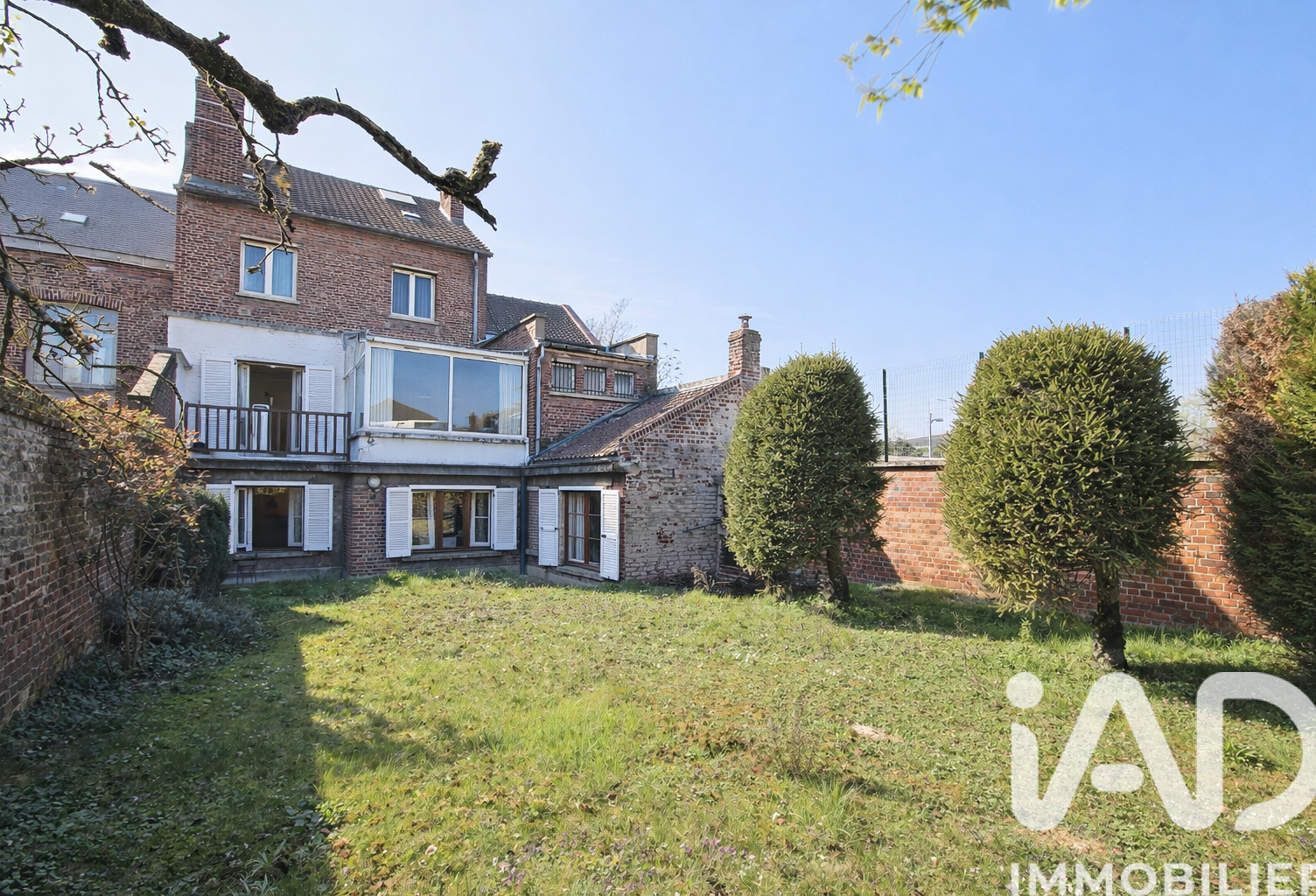 Vente Maison de ville 8 pièces — photo 1