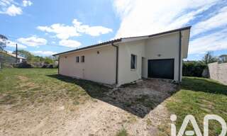 Maison 4 Pièces 93 m² à louer à Saint-Denis-de-Pile (33910)