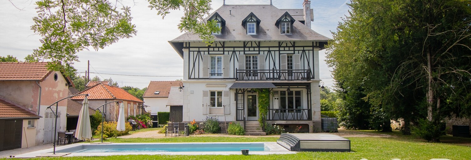 Maison 9 Pièces 254 m² à vendre à Crouy-sur-Ourcq (77840)