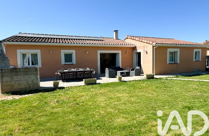Vente Maison/villa 5 pièces — photo 2