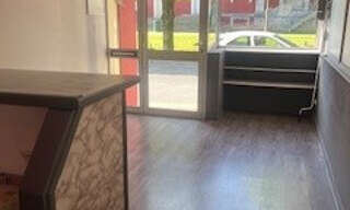 Commerce  32 m² à louer à Lourdes (65100)