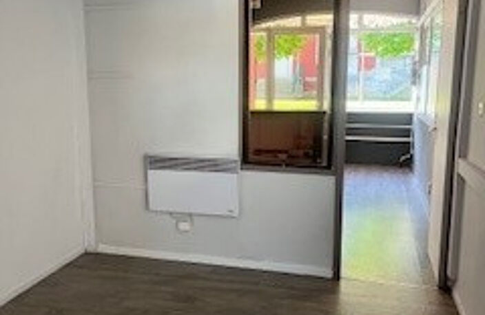 Centre ville local commercial ou professionnel de 32m2 en RD — photo 2