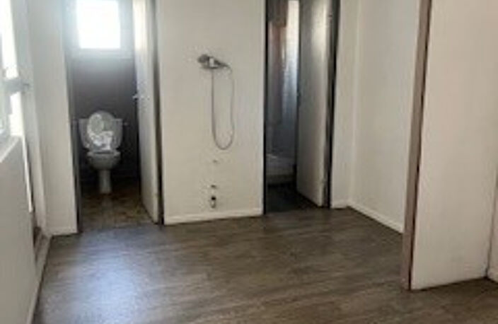 Centre ville local commercial ou professionnel de 32m2 en RD — photo 3