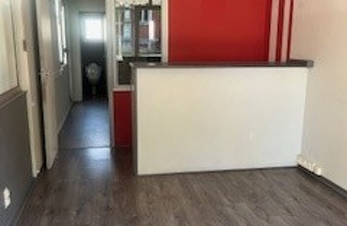 Centre ville local commercial ou professionnel de 32m2 en RD — photo 4