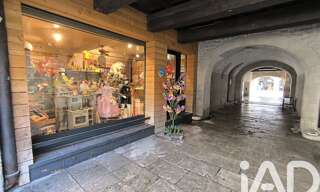 Commerce  50 m² à vendre à Uzès (30700)