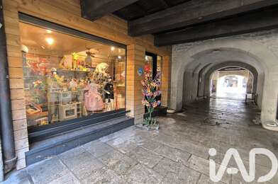 Commerce  115000 €
