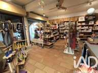 Vente Local commercial 50 m&sup2; — photo 2