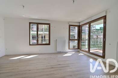 Appartement 3 pièces 256990 €