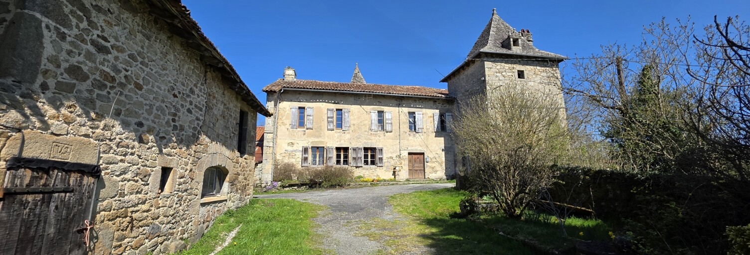 Maison 9 Pièces 280 m² à vendre à Sousceyrac-en-Quercy (46190)