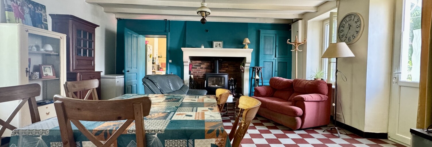 Maison 5 Pièces 103 m² à vendre à Bazoges-en-Pareds (85390)