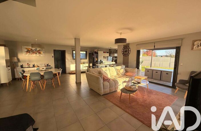 Vente Maison/villa 5 pièces — photo 4