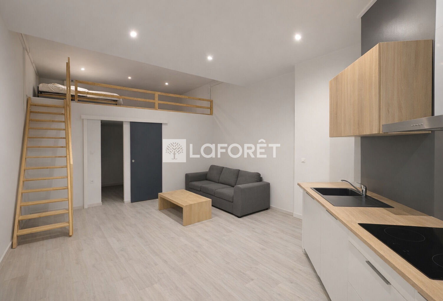 Ensemble Immobilier -  64 m² - BAILLARGUES — photo 1