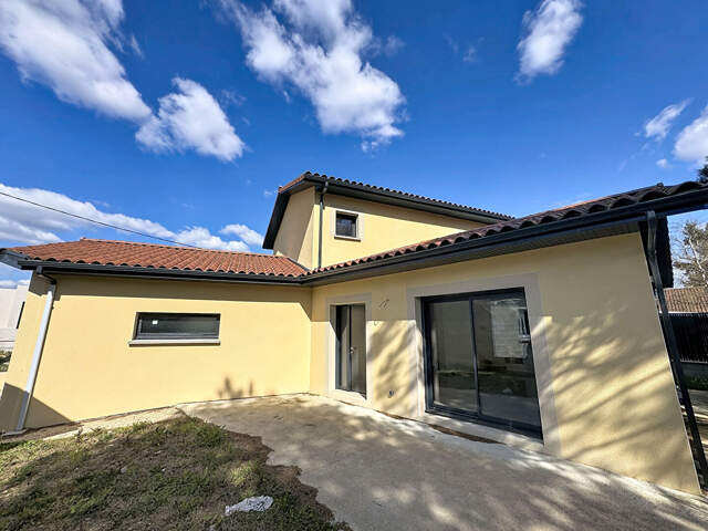 Maison Villefontaine 4 pièce(s) 102.15 m2 — photo du bien