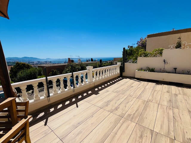 Maison en PARFAIT ETAT avec VUE MER EXCEPTIONNELLE — photo du bien