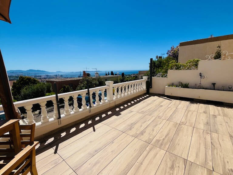 Maison en PARFAIT ETAT avec VUE MER EXCEPTIONNELLE — photo 1