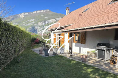 Maison 5 pièces 448000 €