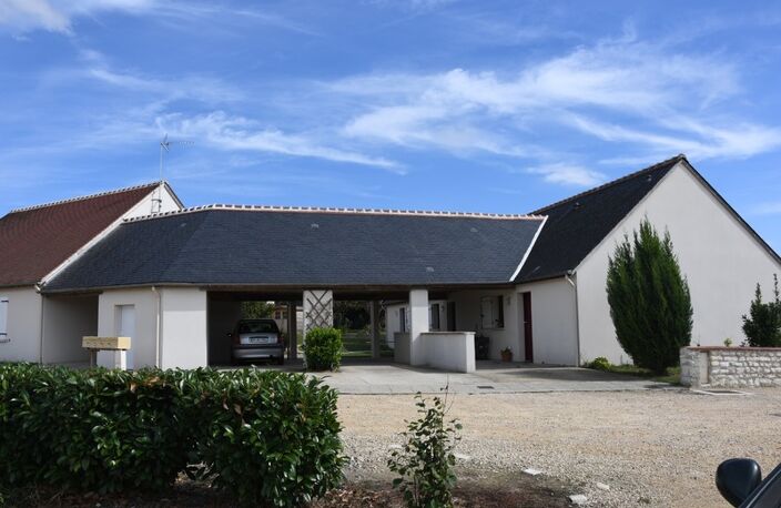 La Celle st Avant, centre bourg avec tous ses commerces, ensemble immobilier de 10 logements individuels de plain-pied pour 400 m² habitables, sur un terrain d'environ 2 800 m² — photo 5