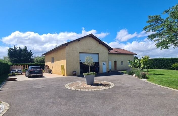 Maison 135 m2 habitable sur 2000 m2 de terrain clos avec grand garage — photo 2