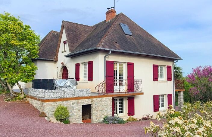 BONNEVAL - Grande maison 230 m² + sous-sol aménagé – idéal famille / pro — photo 3