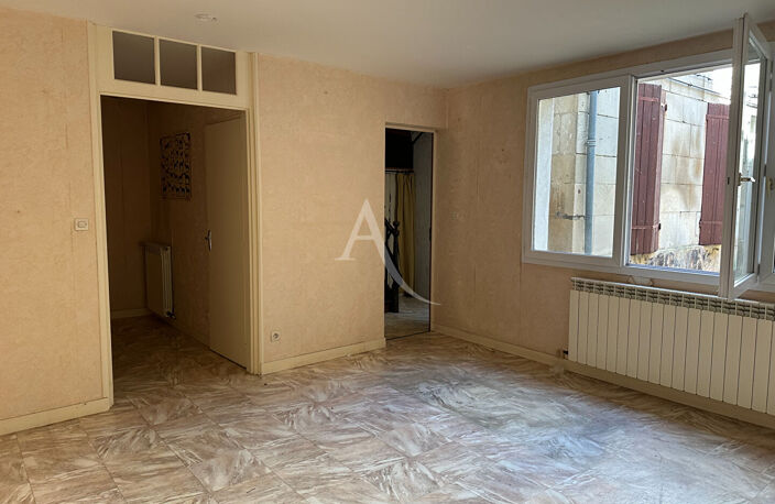 Maison Duplex Fond de cour à rénover — photo 2