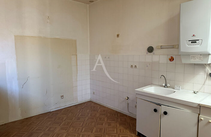 Maison Duplex Fond de cour à rénover — photo 3